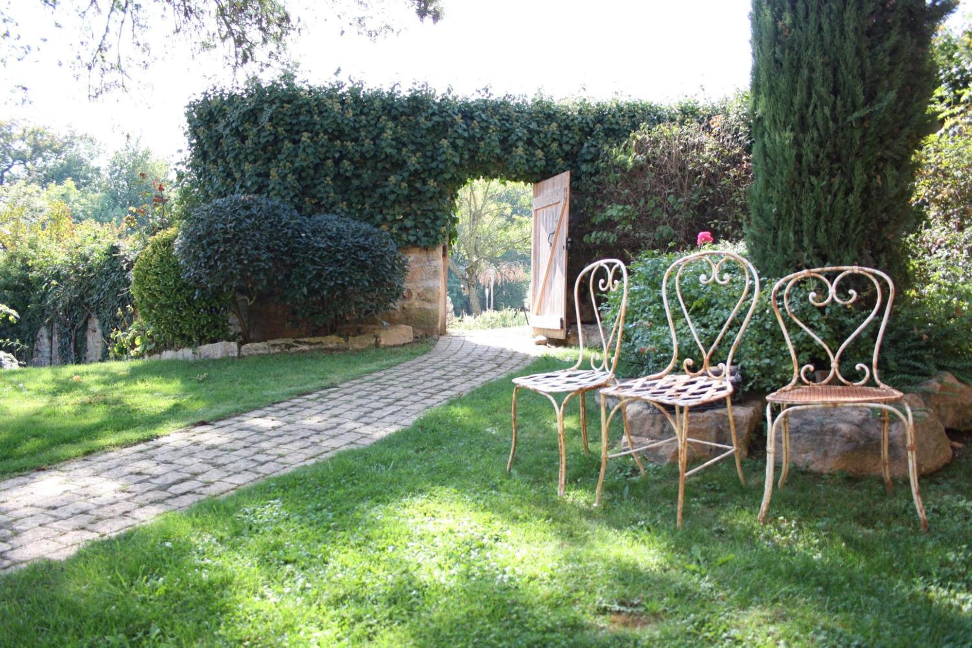 Le Vallon Des Ronzieres Gleizé Exterior photo